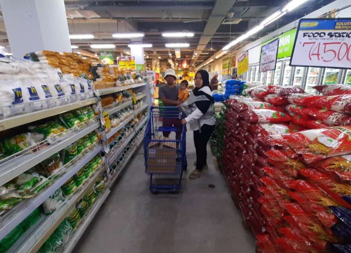55452946
