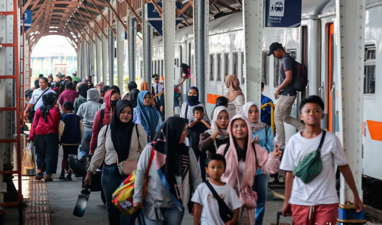 Special Plan: Paket Stimulus Semester II, Ekonom: Belum Menjawab Persoalan Pelemahan Daya Beli
