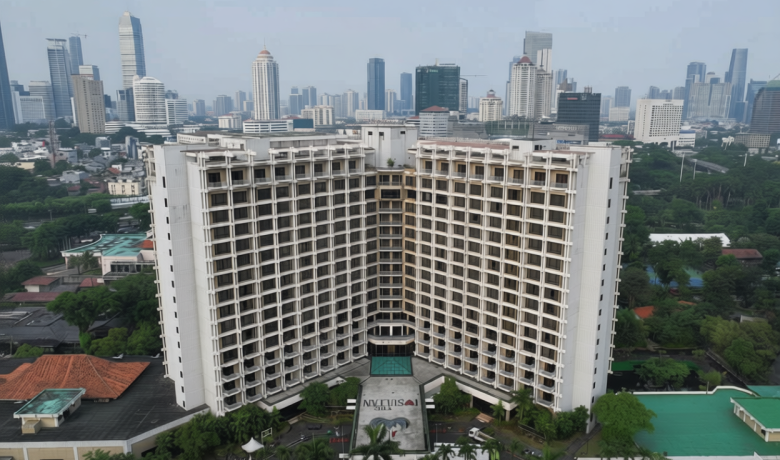 Solution For: Babak Baru Polemik Hotel Sultan, Keturunan Raja Solo VIII Klaim Pemilik Lahan