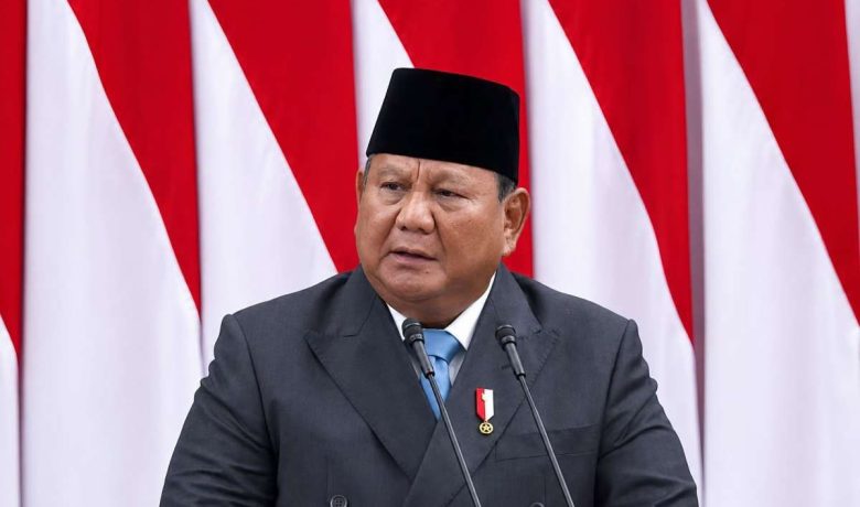 Beri Peringatan Keras kepada Koruptor – Prabowo: Sadar Diri, Hentikan Praktik Itu!