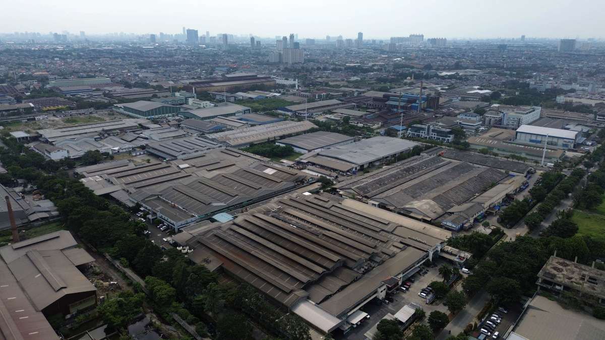 Special Plan: Investasi Tembus Rp 1.010 Triliun, BPJS Watch Soroti Minimnya Lapangan Kerja Formal