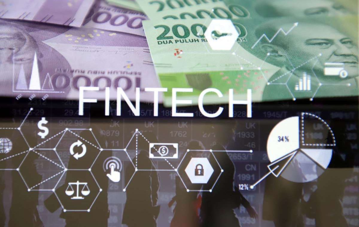 Facing Challenges: OJK Terbitkan POJK 8/2026, Atur Pelaporan Data Transaksi Pendanaan Fintech Lending