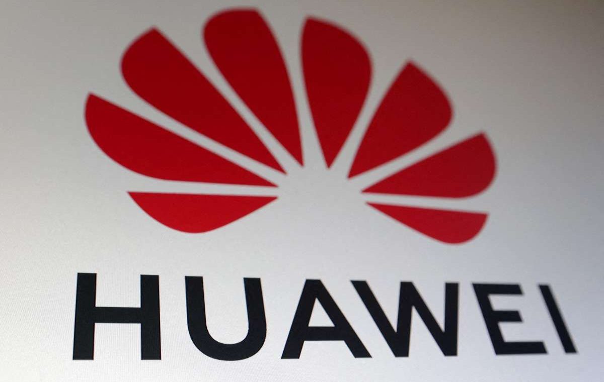 Huawei dan Xiaomi Lancarkan Serangan ke Apple Lewat Smartphone Lipat Terbaru