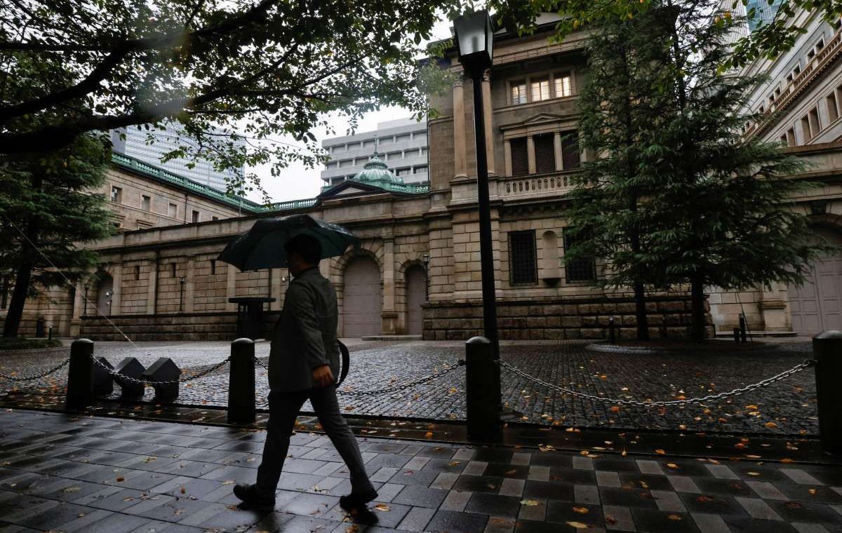 2010300386