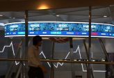 Asing Net Sell Rp 1,95 Triliun Saat IHSG Ambruk, Intip Saham yang Banyak Dijual