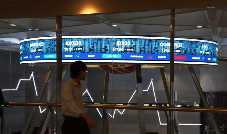 Asing Net Sell Rp 1,95 Triliun Saat IHSG Ambruk, Intip Saham yang Banyak Dijual
